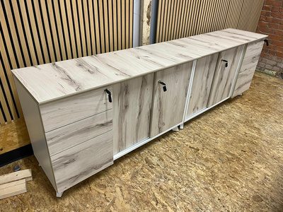 Modern executive l-shaped desk - solid wood frame