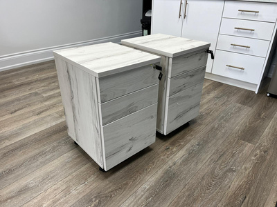 Arquivo de pedestal móvel