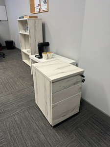 Arquivo de pedestal móvel