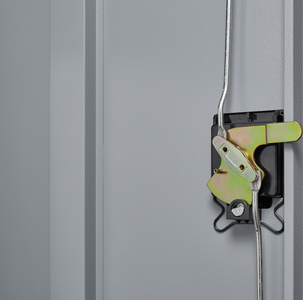 Metal storage cabinet