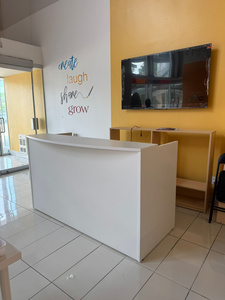 Reception desk