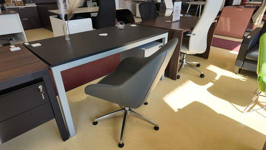 Executive chair