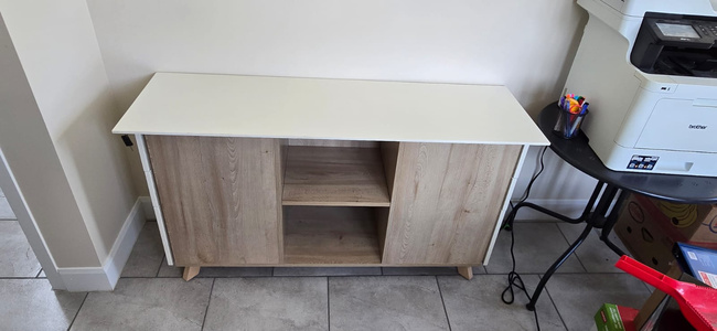 L-shaped shared desk