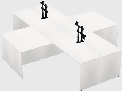 Bureaux de bureau quadruples en forme de l