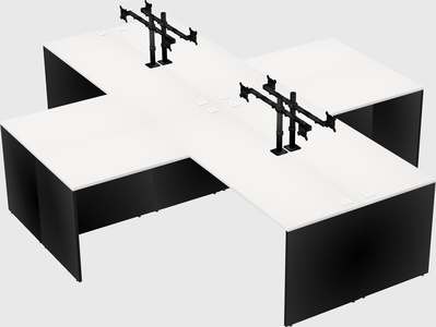 Bureaux de bureau quadruples en forme de l