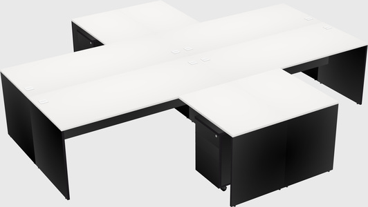 Bureaux de bureau quadruples en forme de l