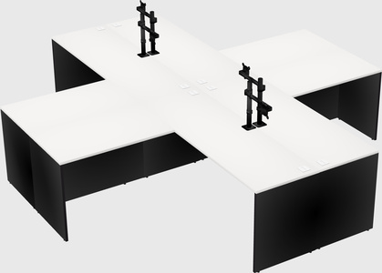 Bureaux de bureau quadruples en forme de l