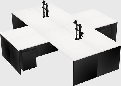 Bureaux de bureau quadruples en forme de l