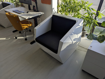 High glass lounge chair