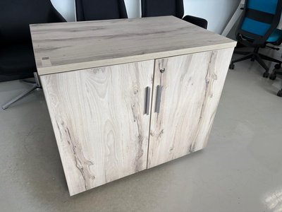 Heinne holz office storage cabinet (display model)