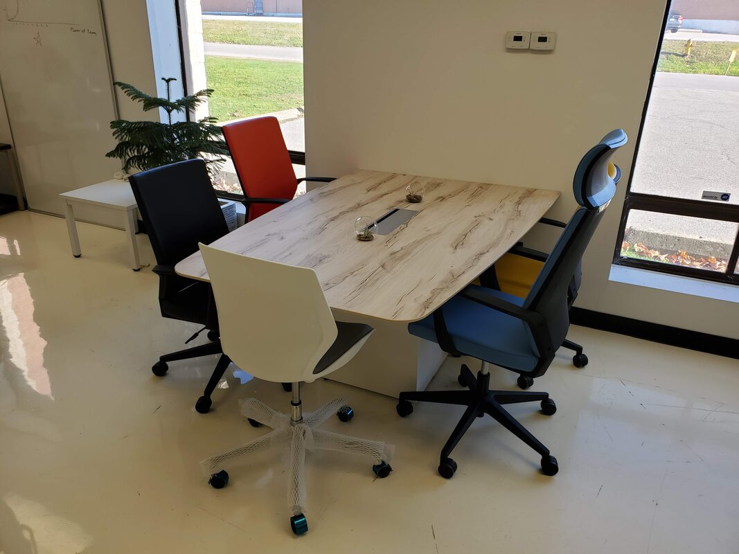 Off-wall meeting table