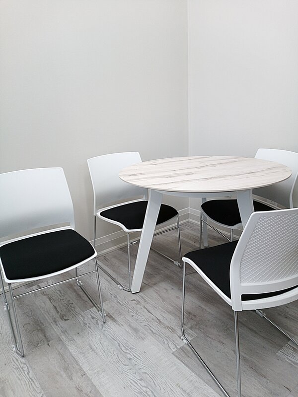 Round meeting table