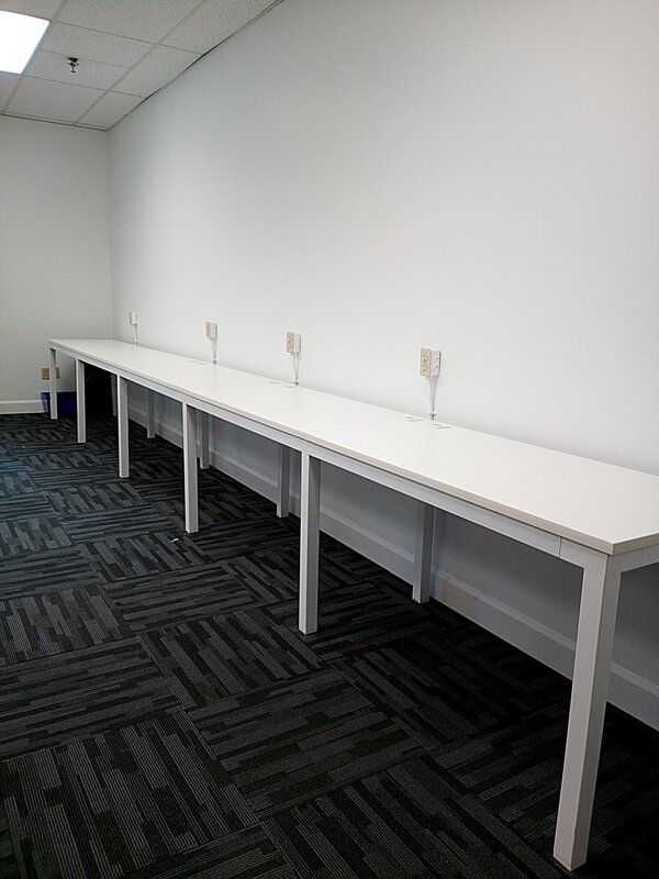 Rectangular desk
