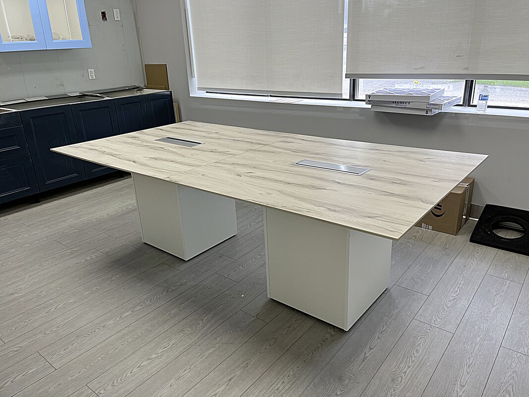 Meeting table