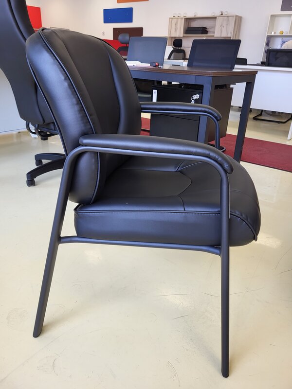 Centro | guest chair