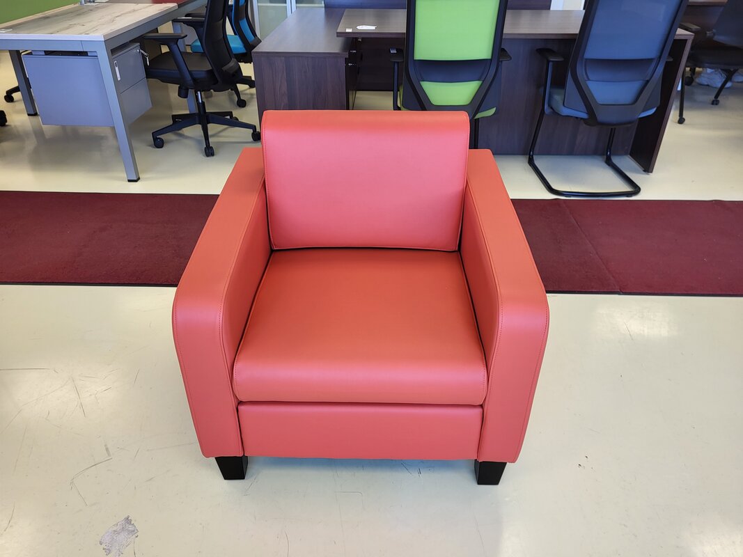 Lounge chair