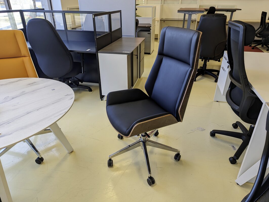 Executive chair - grade 4