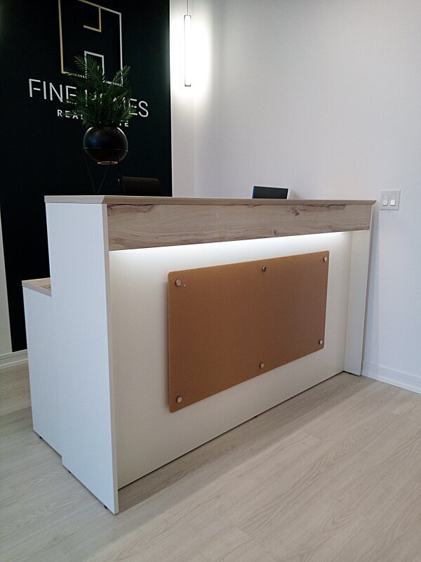 Rectangular reception desk