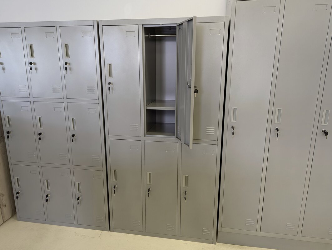 Modular lockers