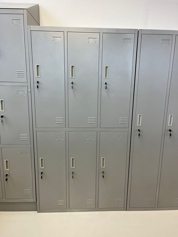 Modular lockers