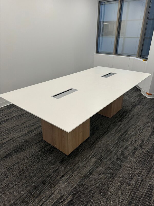 Meeting table