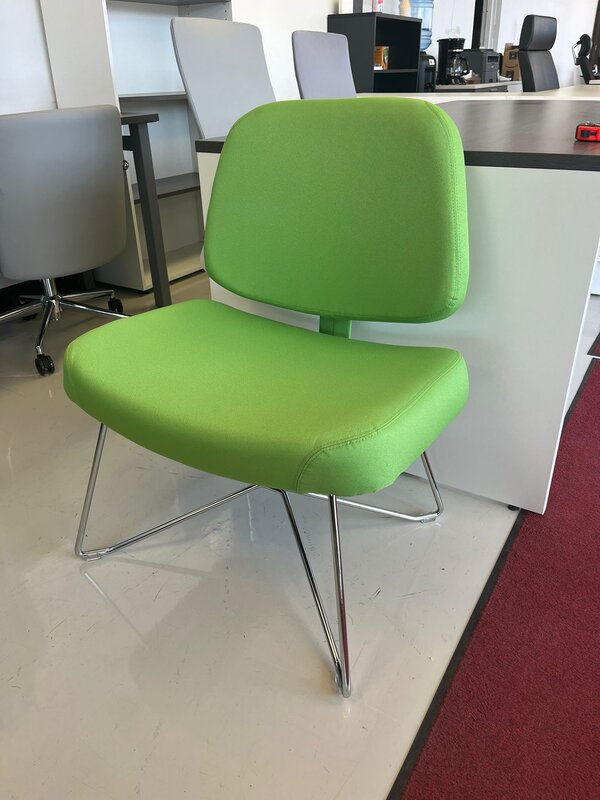 Lounge chair