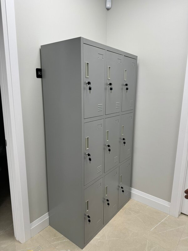 Modular lockers