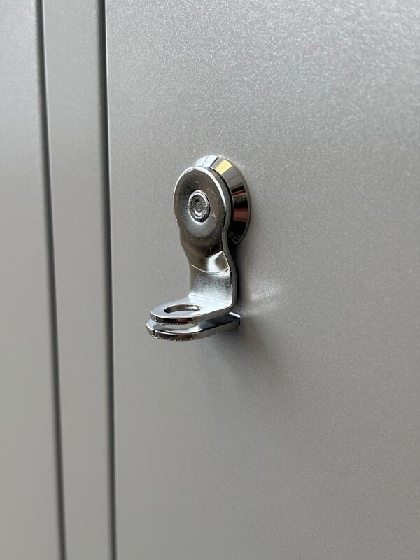 Modular lockers