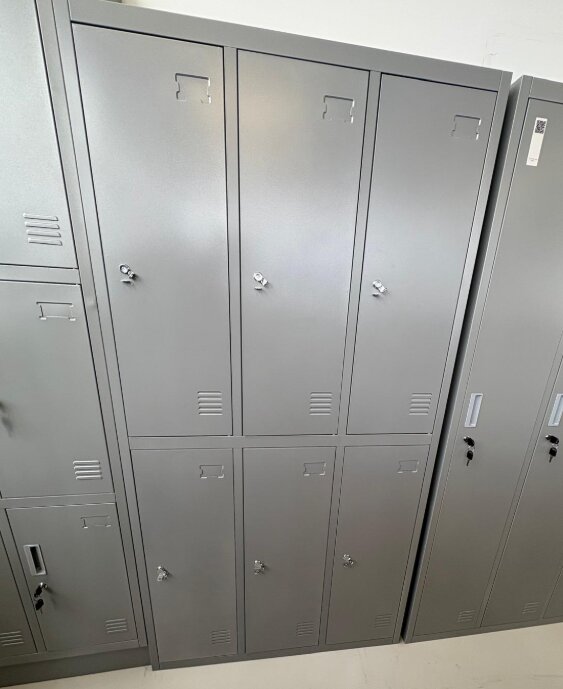 Modular lockers