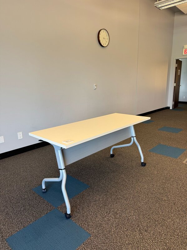Flip-top table