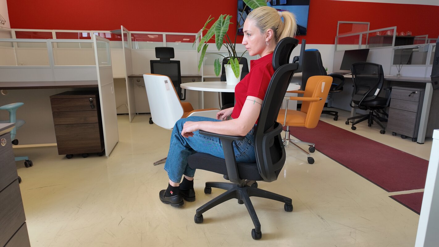 Task chair