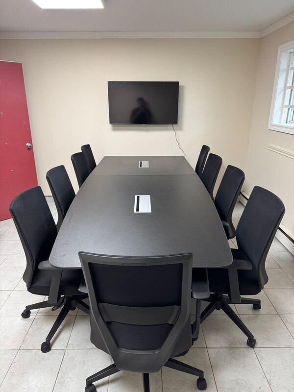 Off-wall Meeting Table