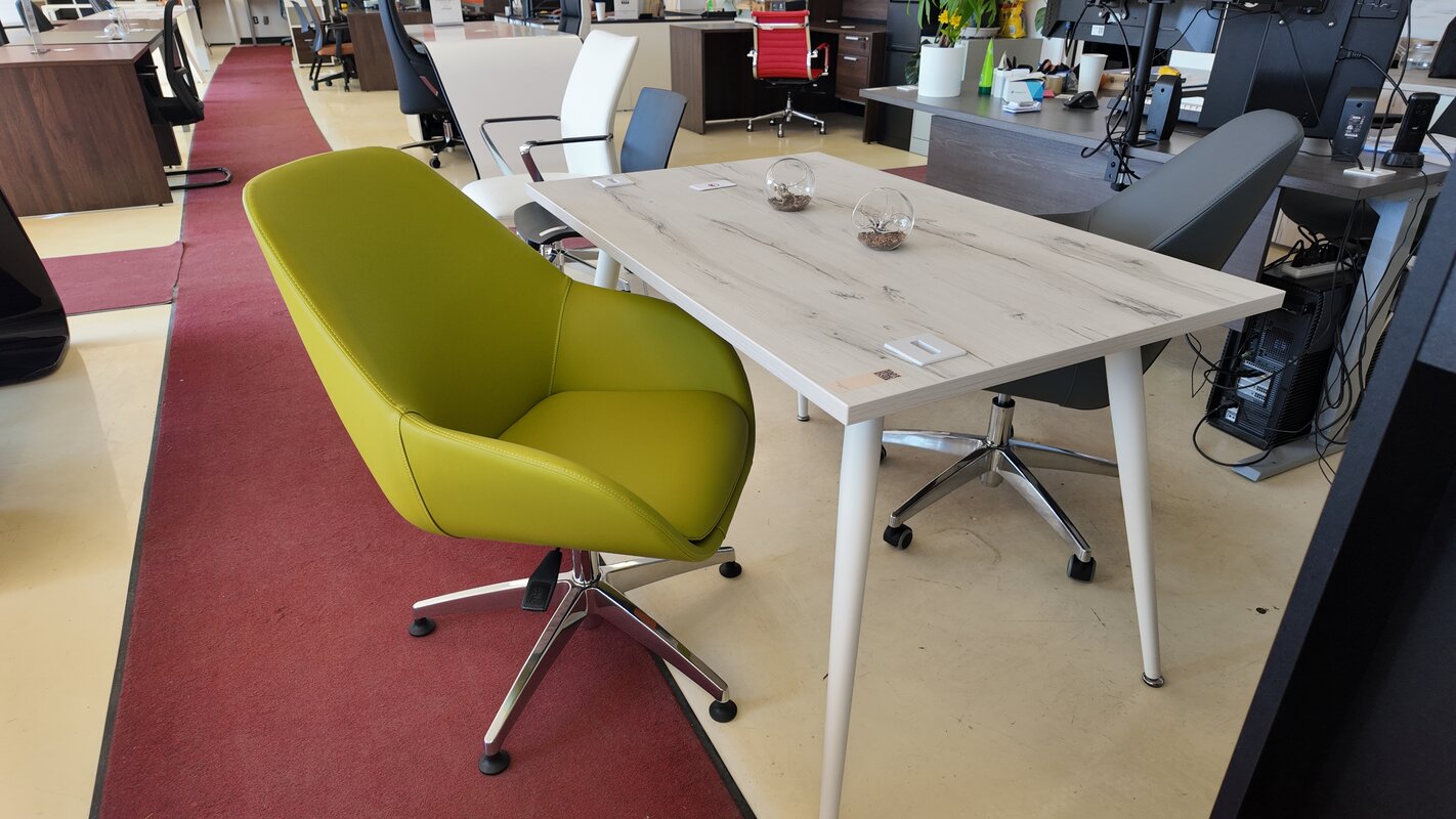 Executive Chair
