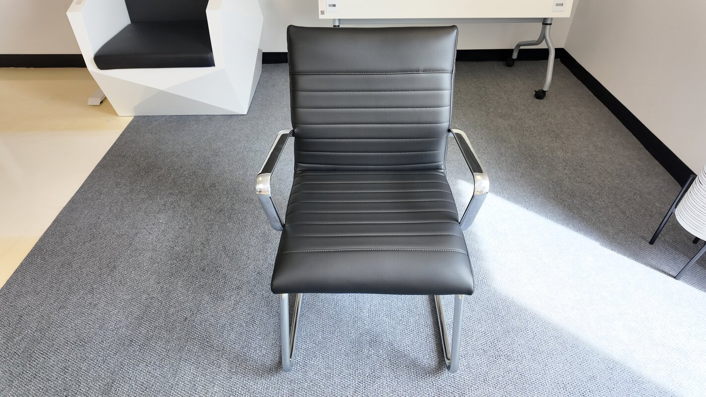 Guest/visitor Chair