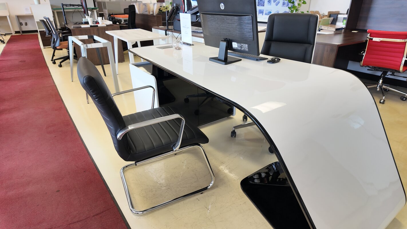 Guest/visitor Chair