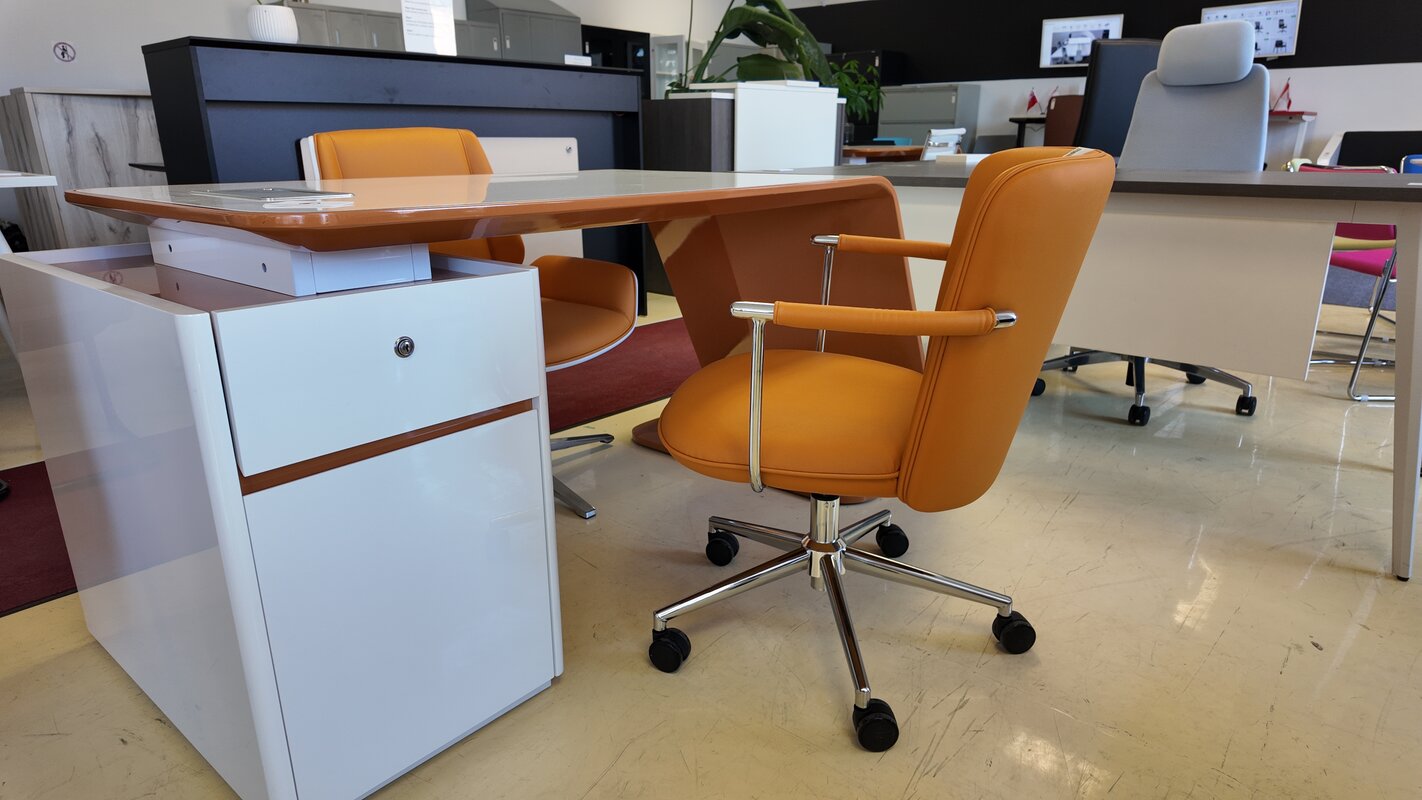 Multi purpose chair