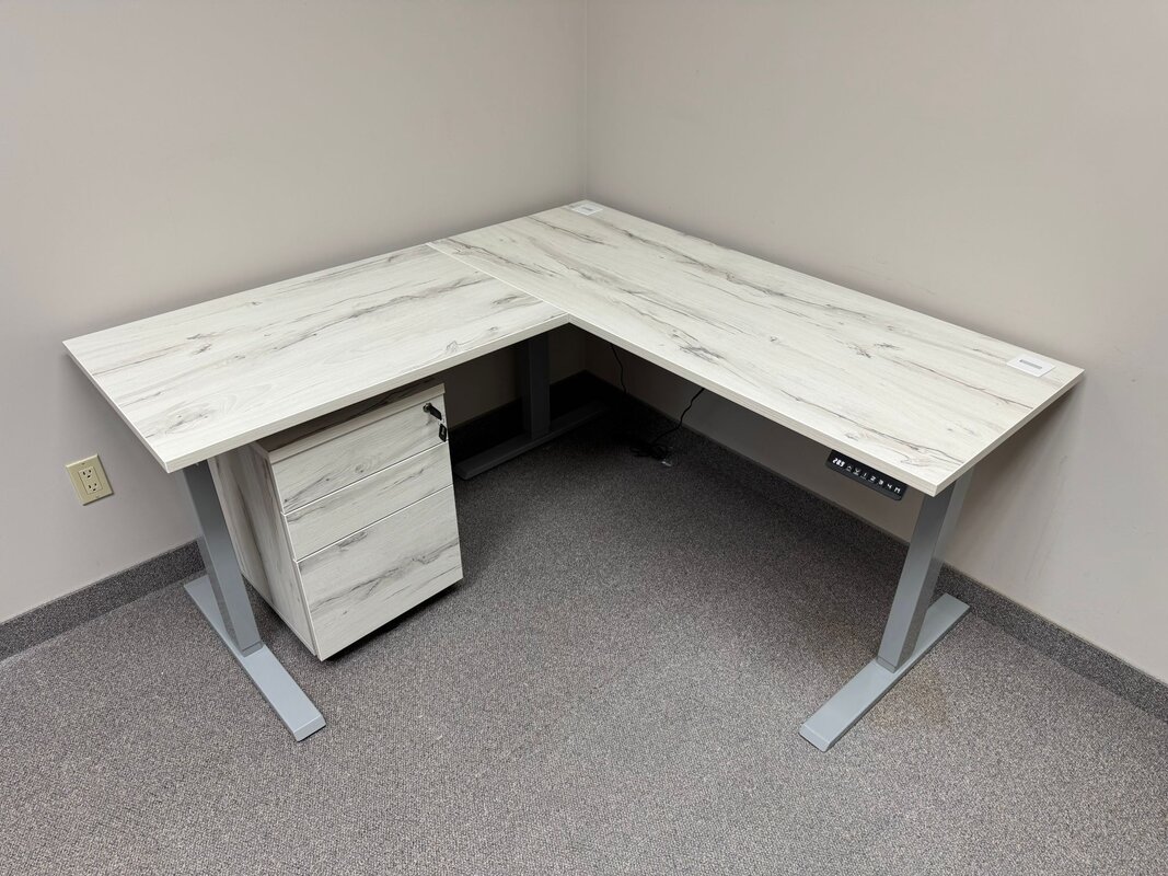 Sit-to-stand L-shaped Desk