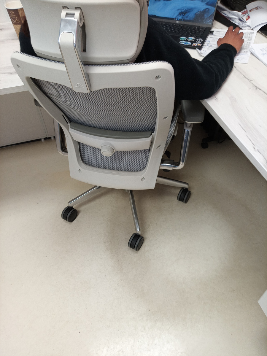 Ng chair